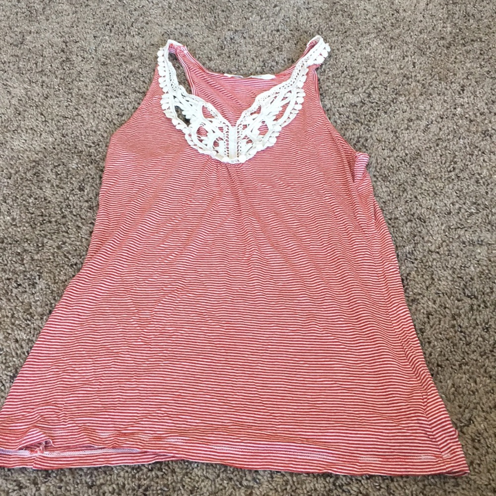 Red stripe detailed tank